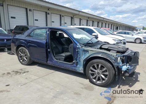 2014 Chrysler 300 S from USA, damaged, VIN 2C3CCAGG0EH331360